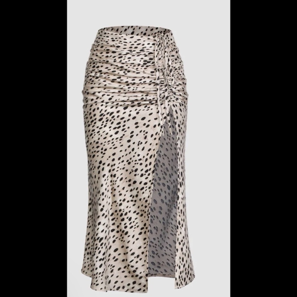 Leopard Print Midi Skirt